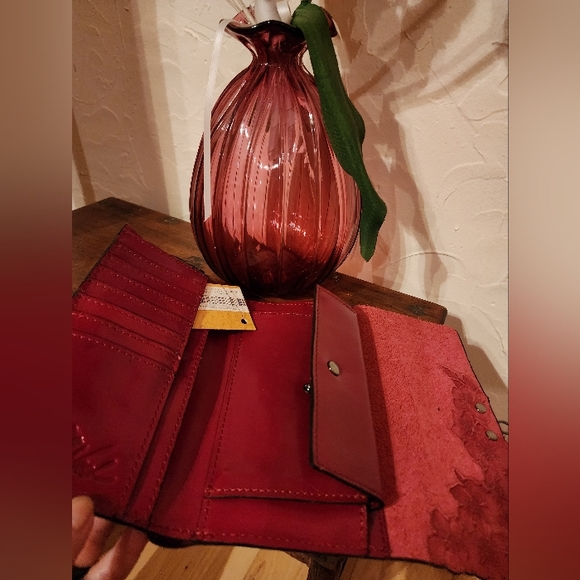 Wallet - Picture 2 of 7